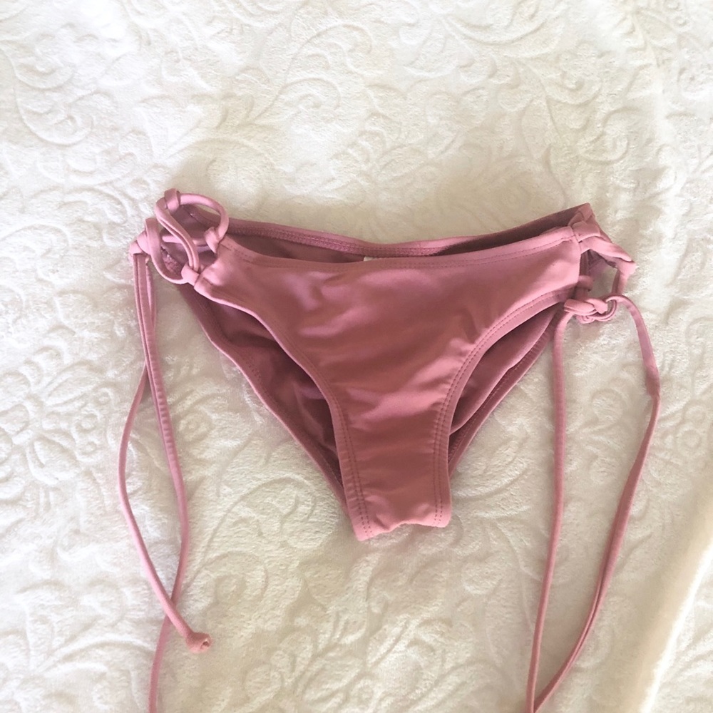 Xhilaration Size S Rose Pink Swim Bottoms